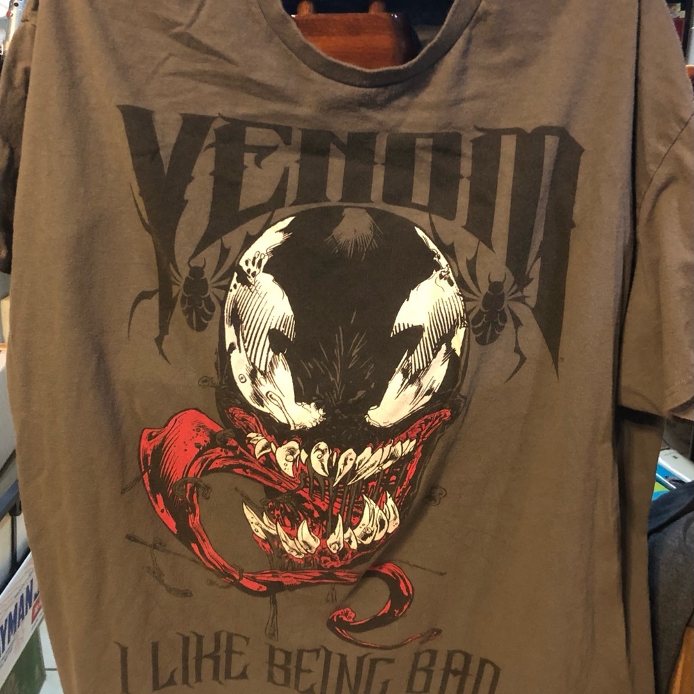 Universal Venom Graphic Black and Red T-Shirt